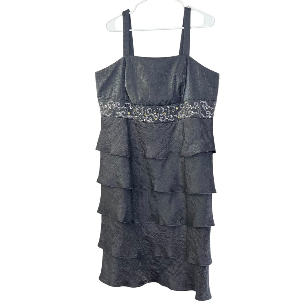 R&M Richards Woman‎ Tiered Dress Embellished Formal Party Size 16W (1 Piece)